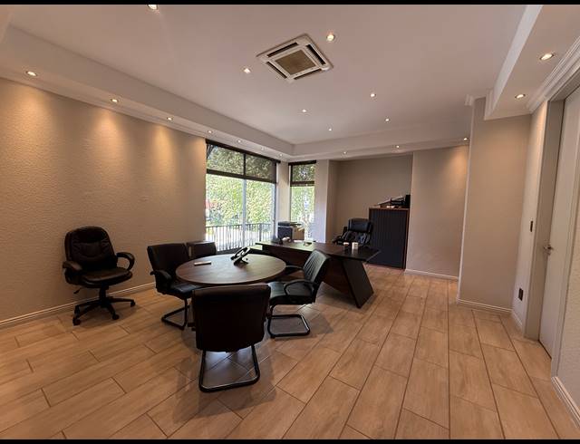 550M² OFFICE TO LET IN ROSEBANK